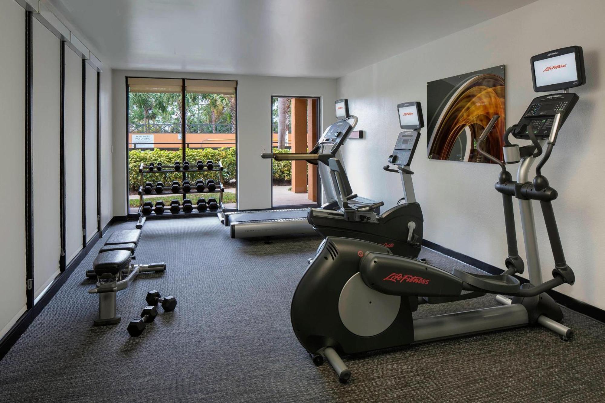 Courtyard By Marriott Daytona Beach Speedway/Airport Екстер'єр фото