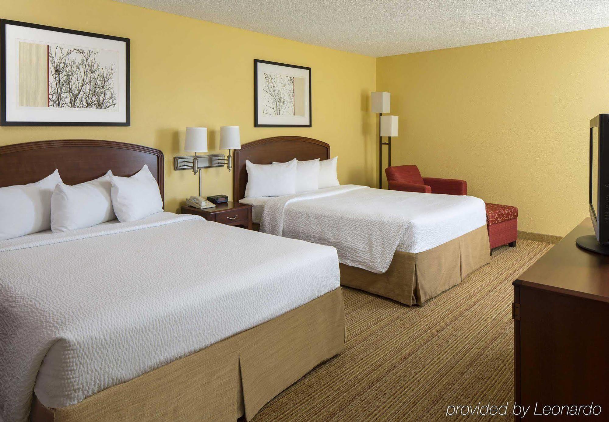 Courtyard By Marriott Daytona Beach Speedway/Airport Екстер'єр фото